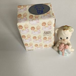Precious moments ornament 1996 annual edition